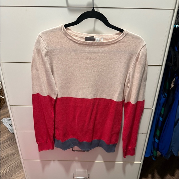 Puma Pink and Red Knit Top - Picture 1 of 2